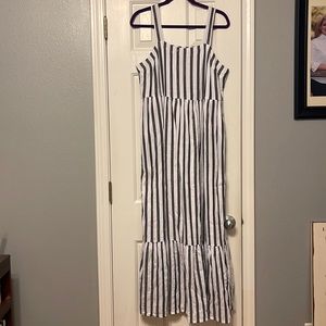 Crown & Ivy Petite Large maxi dress, white with blue stipes and gold detail